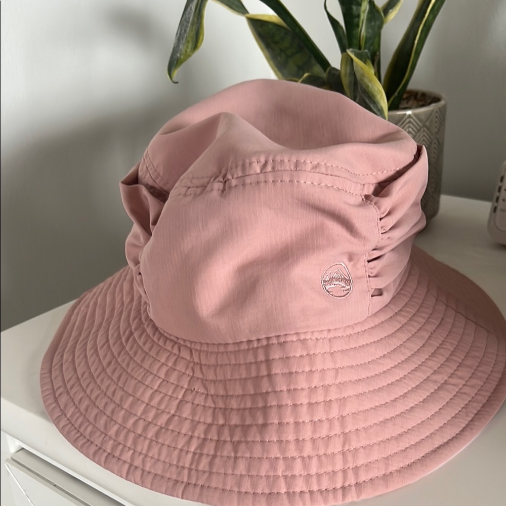 Wind River Pink Bucket Hat